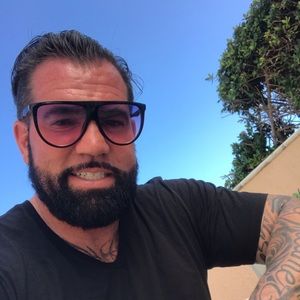 Meet your Posher, Bruce